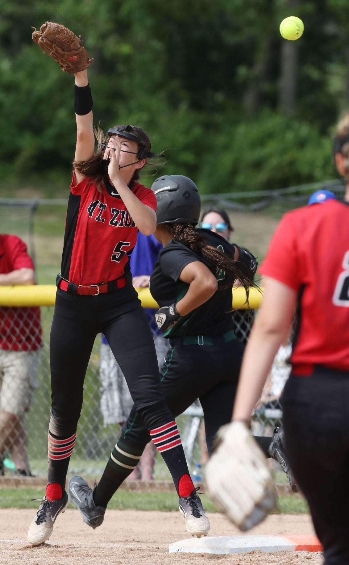 Mount Zion vs Kankakee Bishop McNamara softball 13 6.8.19.jpg